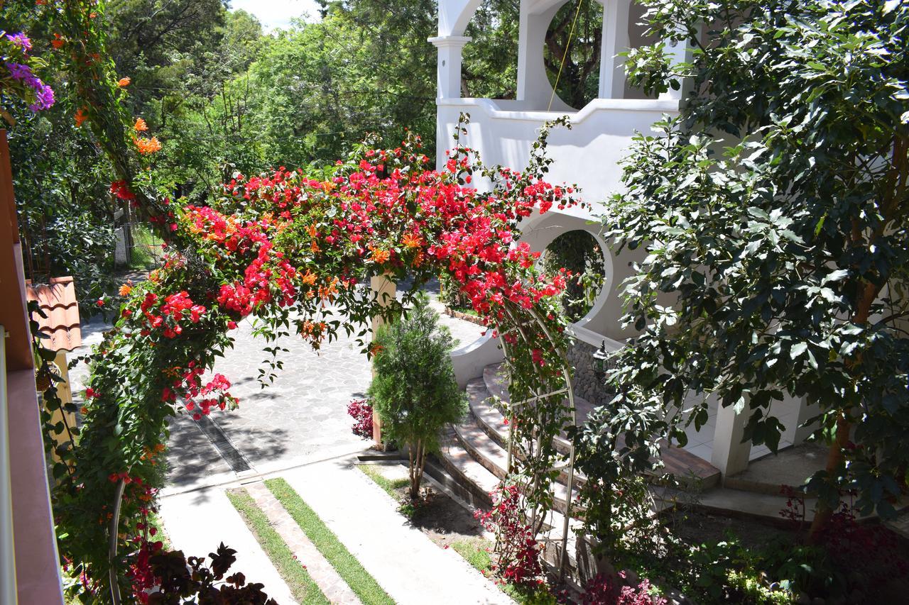 Pescador Hotel Ph Santiago Atitlán Exteriör bild